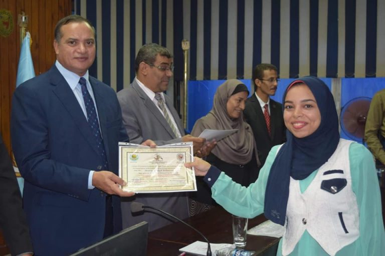 حقوق سوهاج تختتم دورتها التدريبية في التحقيق الجنائي