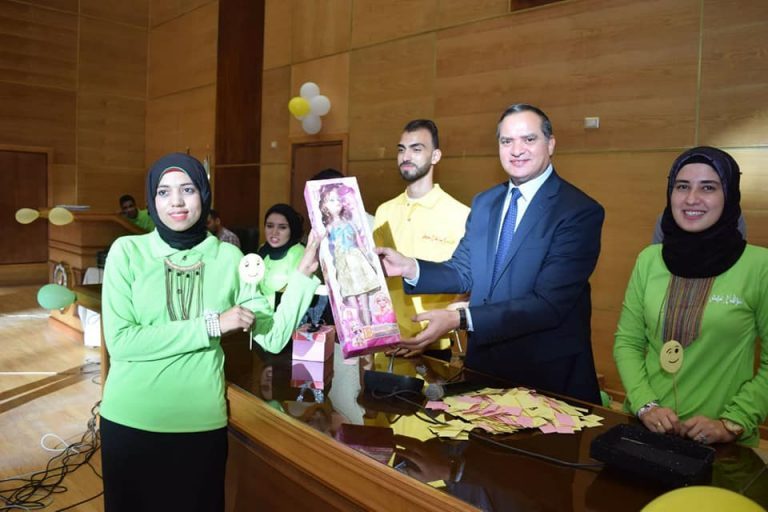 اكتشاف ١٤ موهبة فنيةجديدة بجامعة سوهاج.