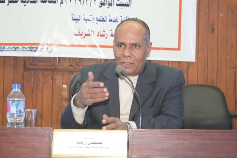 “الأديب الشاعر مصطفي رجب” في ندوة ثقافية بطب بشري سوهاج
