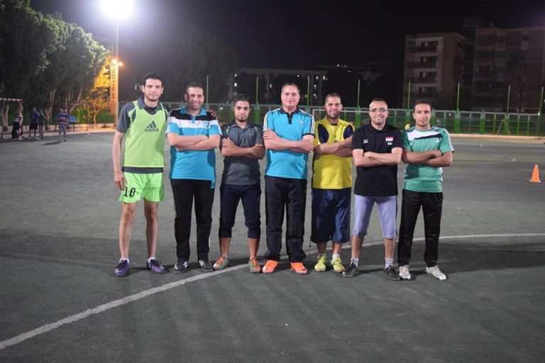 في افتتاح الدورة الرمضانية الخامسة فريق رئيس جامعة سوهاج يفوز في اولي مبارياته علي التمريض بهدف نظيف