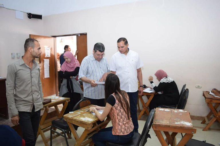 1400 بالزراعة و 11 الف بالاداب يخوضون امتحانات نهاية العام بجامعة سوهاج