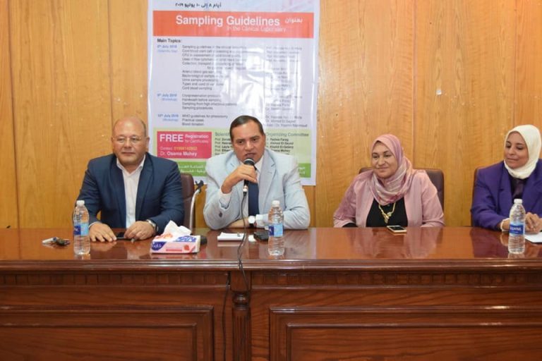طب سوهاج تفتتح فعاليات اليوم العلمي الثاني لقسم الباثولوجيا الاكلينيكية