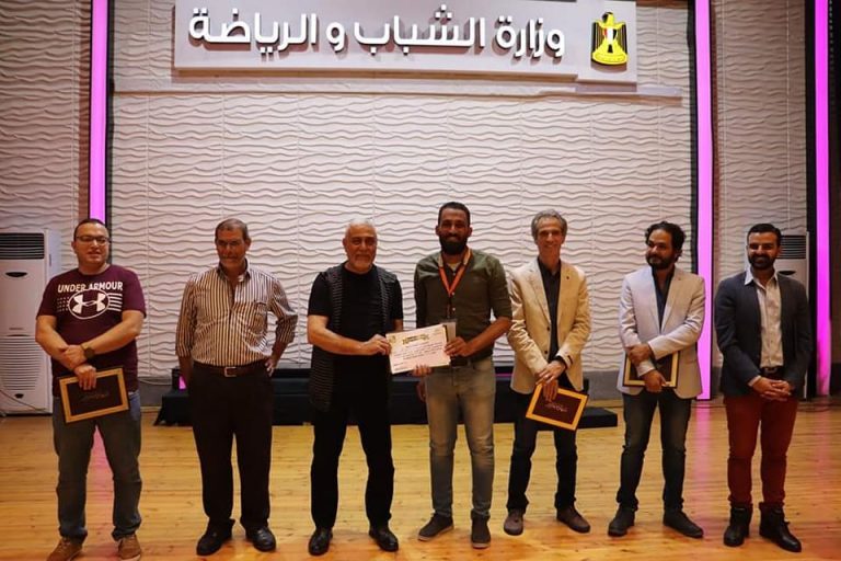 جامعة سوهاج تحصد جوائز التميز في مهرجان مراكز الفنون الجامعية