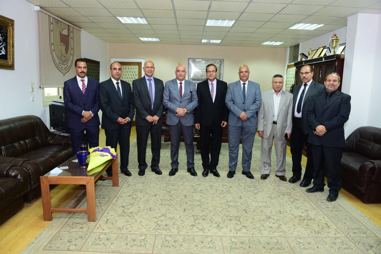 بالتعاون مع وزارة المالية..جامعة سوهاج تستعد لتطبيق منظومة البيرول على المرتبات