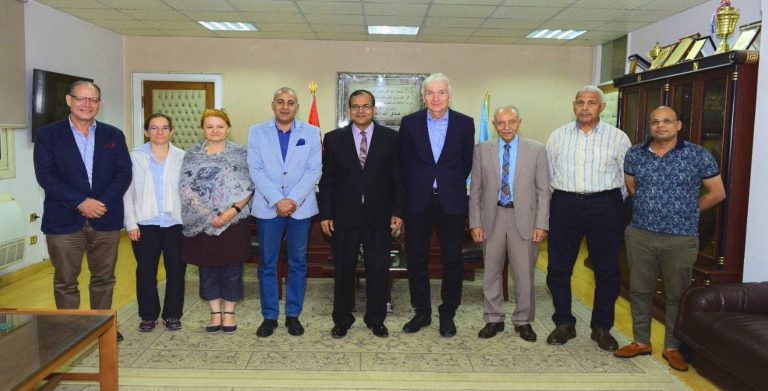 رئيس جامعة سوهاج يستقبل وفد البعثة المصرية الألمانية لمشروع توثيق آثار الجبل الغربي بأسيوط