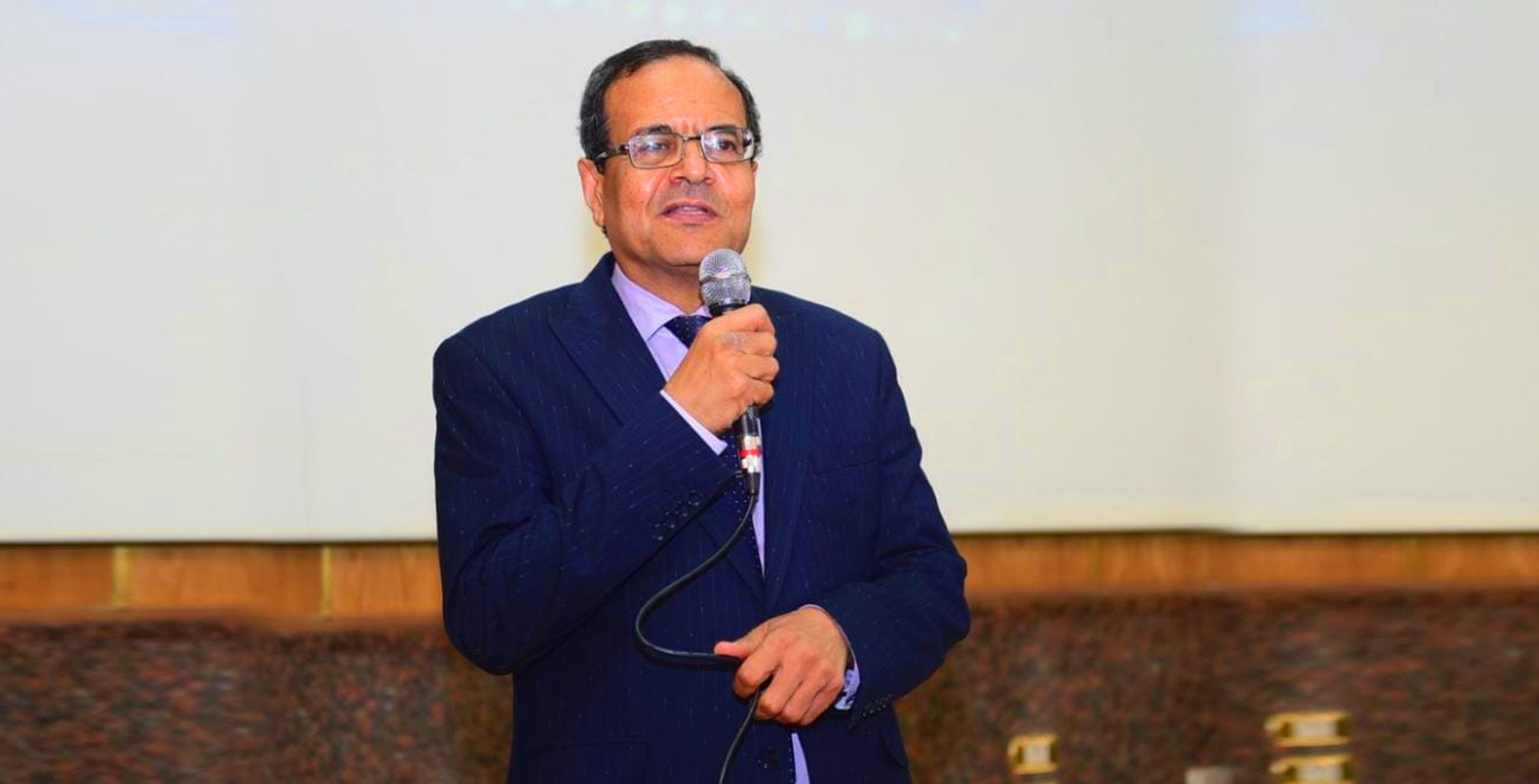 ١٠٢٧ متقدم للترشح لإنتخابات اتحاد الطلاب بجامعة سوهاج￼
