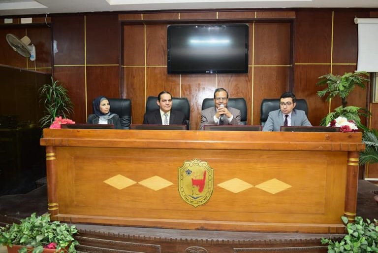 رئيس جامعة سوهاج يعلن اعتماد كليتي التجارة والآداب من الهيئة الوطنية للاعتماد ايجاك والمنتدي الدولي للاعتماد IAF