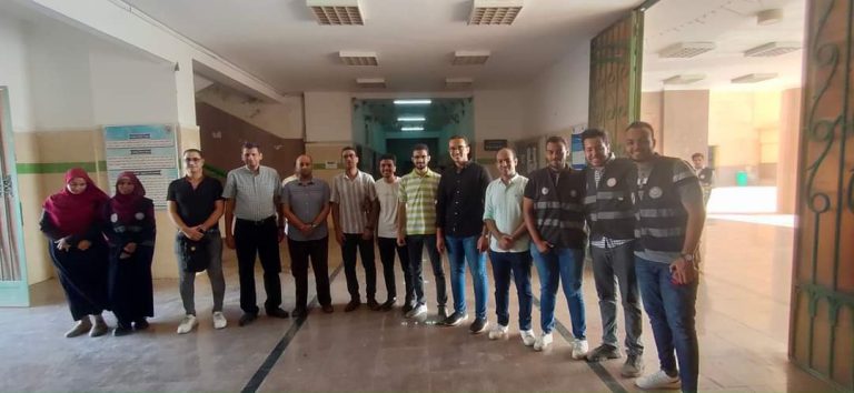 قامت كلية الطب البيطري بإستقبال الطلاب الجدد وذلك طبقاً للجدول الزمنى لاستلام ملفات ممن تم قبولهم بمكتب