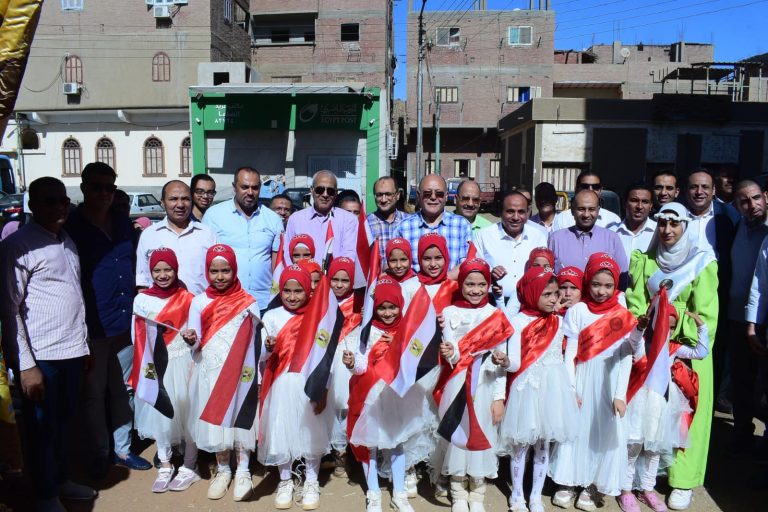 ضمن فعاليات مبادرة “بداية”.. النعماني يكرم ٢٠٠٠ طفل من حفظه القرآن بمدرسة القرآن الكريم بالصلعا..